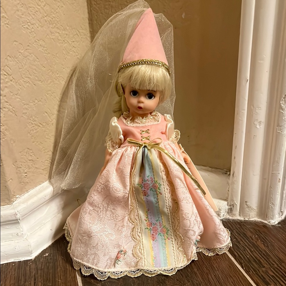 Madame Alexander Rapunzel